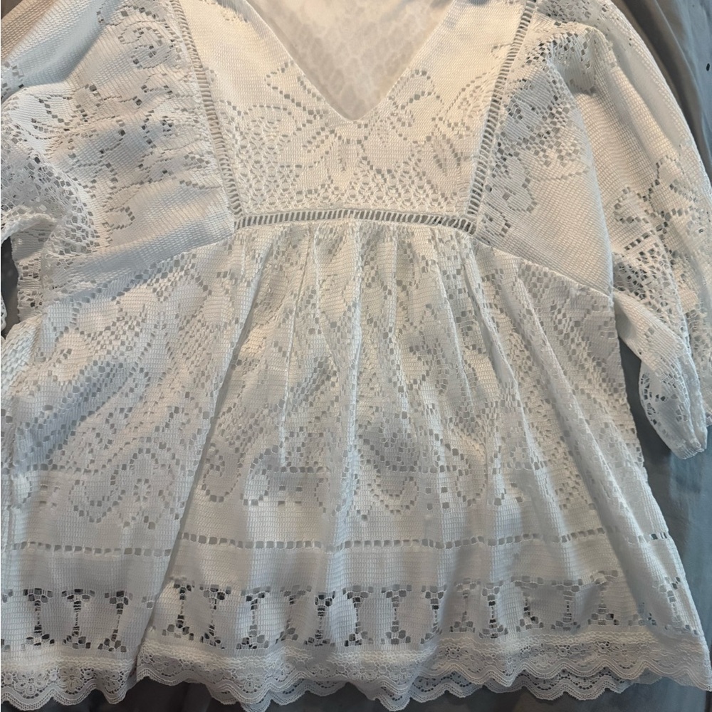 Elegant White Lace Blouse